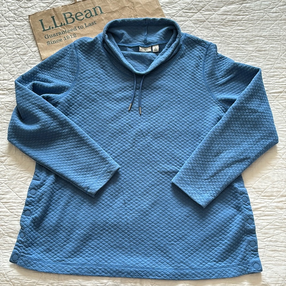 LL Bean Quilted Funnelneck